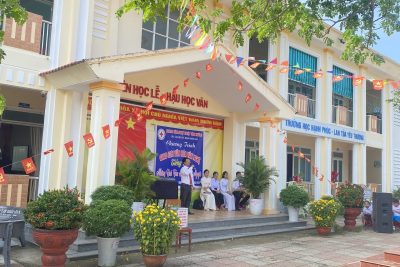 GIAO LƯU VĂN HÓA VĂN NGHỆ VÀ HOẠT ĐỘNG THIỆN NGUYỆN GIỮA TRƯỜNG TIỂU HỌC PHỔ QUANG VỚI TRUNG TÂM NGHỆ THUẬT TÌNH THƯƠNG – CLB SỨC MẠNH NHÂN ĐẠO